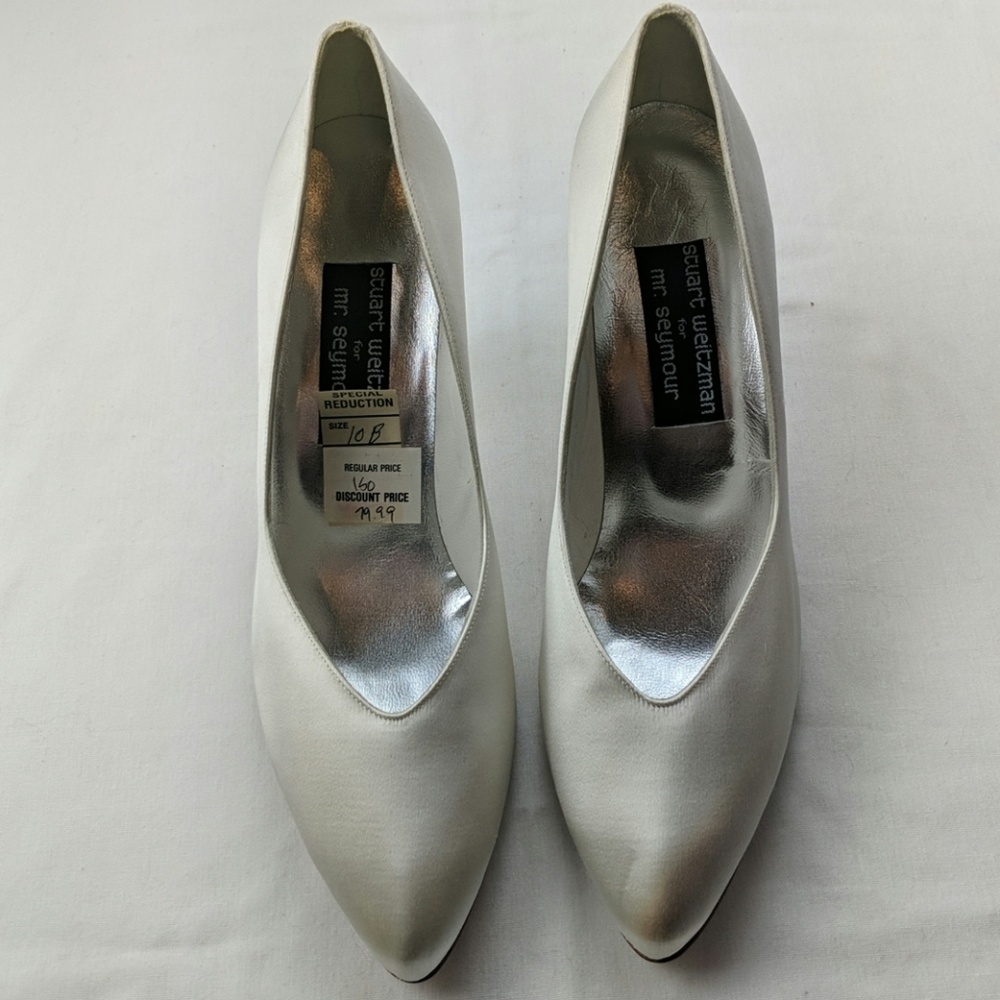Stuart Weitzman white satin pump